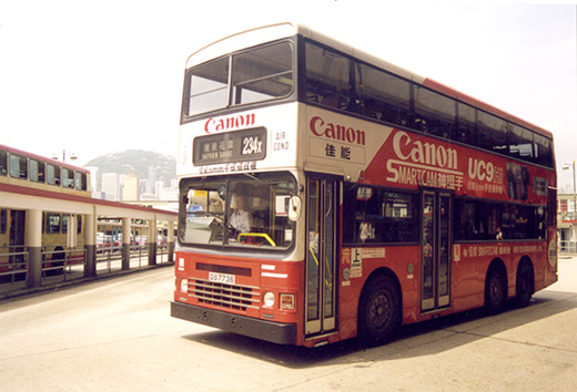 Colour-Bus
